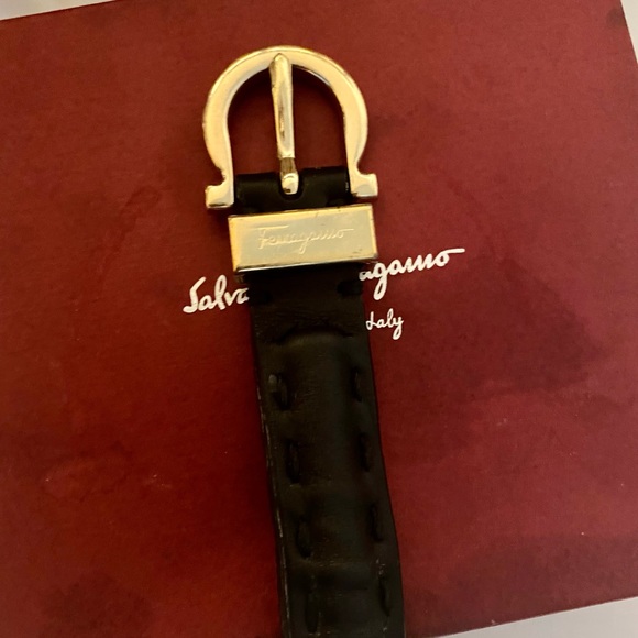 Salvatore Ferragamo Gancio Buckle Leather Bracelet - Picture 3 of 14